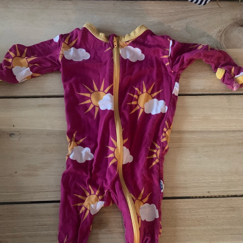 Like new kickee pants